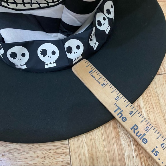 WALT DISNEY WORLD Disneyland Resort Nightmare Before Christmas Top Hat Adult OS - Picture 4 of 16